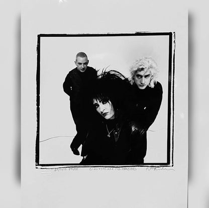 SIOUXSIE & THE BANSHEES