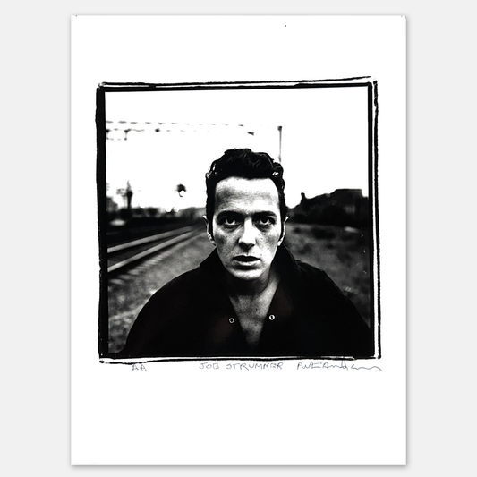 JOE STRUMMER